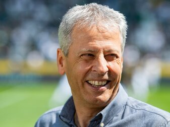Trainierte bereits zwischen 2016 und 2018 den französischen Erstligisten OGC Nizza: Lucien Favre. Trainierte bereits zwischen 2016 und 2018 den französischen Erstligisten OGC Nizza: Lucien Favre.