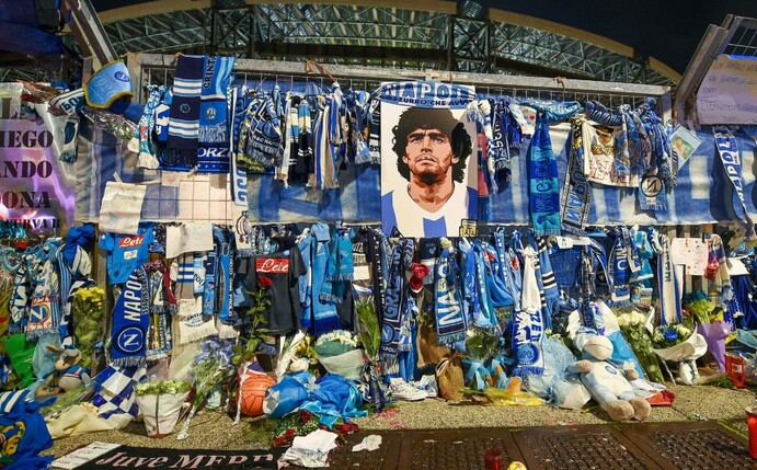 Fall Maradona: Acht Mediziner vor Gericht