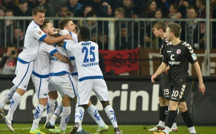 Paderborn schlägt den FC St. Pauli (Quelle: PIXATHLON/SID-IMAGES)