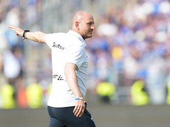 Darmstadts Trainer Torsten Lieberknecht fordert von seinen Spielern Kontinuität. Darmstadts Trainer Torsten Lieberknecht fordert von seinen Spielern Kontinuität.