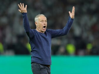 Fußball-Bundesligist SC Freiburg hat im ersten Testspiel der Vorbereitung auf die neue Spielzeit einen Sieg verpasst. Fußball-Bundesligist SC Freiburg hat im ersten Testspiel der Vorbereitung auf die neue Spielzeit einen Sieg verpasst.