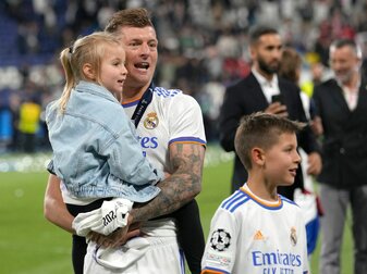 Beim Finale der Champions League waren Frau und Kinder von Toni Kroos dabei. Beim Finale der Champions League waren Frau und Kinder von Toni Kroos dabei.