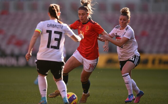 Die Frauenfußball-EM beginnt am Mittwoch, welche Spielerinnen werden das Publikum besonders verzaubern? Eine Übersicht