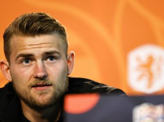 Der niederländische Nationalspieler Matthijs de Ligt wäre aus Sicht von Lothar Matthäus eine "Riesen-Verstärkung" f Der niederländische Nationalspieler Matthijs de Ligt wäre aus Sicht von Lothar Matthäus eine "Riesen-Verstärkung" f