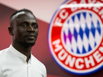 Bayern-Neuzugang Sadio Mane soll am Freitag erstmals mit seinen neuen Mannschaftskameraden trainieren. Bayern-Neuzugang Sadio Mane soll am Freitag erstmals mit seinen neuen Mannschaftskameraden trainieren.