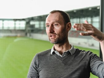 Der Leiter des Nachwuchsleistungszentrums des Fußball-Bundesligisten FC Bayern München: Jochen Sauer. Der Leiter des Nachwuchsleistungszentrums des Fußball-Bundesligisten FC Bayern München: Jochen Sauer.