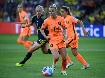 Bei der Fußball-EM der Frauen in England sind weitere Coronafälle bekannt geworden. Bei der Fußball-EM der Frauen in England sind weitere Coronafälle bekannt geworden.