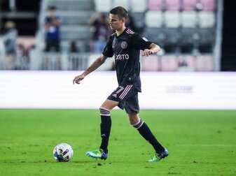 Kick it like Papa: Romeo Beckham hat sein Premierentor für die Zweitvertretung von Inter Miami erzielt - natürlich per Kick it like Papa: Romeo Beckham hat sein Premierentor für die Zweitvertretung von Inter Miami erzielt - natürlich per