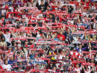 RB Leipzig hat 32.000 Dauerkarten verkauft. RB Leipzig hat 32.000 Dauerkarten verkauft.