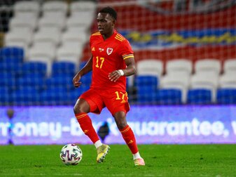 Der Wechsel des Walisers Rabbi Matondo vom Schalke 04 zum schottischen Rekordmeister und Europa-League-Finalisten Glasgo Der Wechsel des Walisers Rabbi Matondo vom Schalke 04 zum schottischen Rekordmeister und Europa-League-Finalisten Glasgo