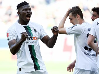 Stürmer Breel Embolo kam vor drei Jahren für etwa elf Millionen Euro vom FC Schalke 04. Stürmer Breel Embolo kam vor drei Jahren für etwa elf Millionen Euro vom FC Schalke 04.