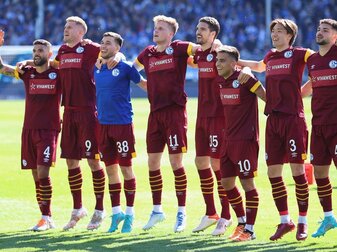 Rio-Weltmeister Toni Kroos hat sich für einen Scherz über Schalke 04 einen gelungenen Konter vom Bundesliga-Aufsteiger