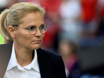 Die englische Fußball-Nationalmannschaft muss im abschließenden EM-Gruppenspiel gegen Nordirland (21.00 Uhr) auf Train Die englische Fußball-Nationalmannschaft muss im abschließenden EM-Gruppenspiel gegen Nordirland (21.00 Uhr) auf Train