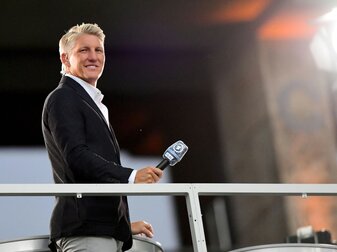 Für Rio-Weltmeister Bastian Schweinsteiger ist der Weg der deutschen Frauen-Nationalmannschaft bei der EM in England no Für Rio-Weltmeister Bastian Schweinsteiger ist der Weg der deutschen Frauen-Nationalmannschaft bei der EM in England no