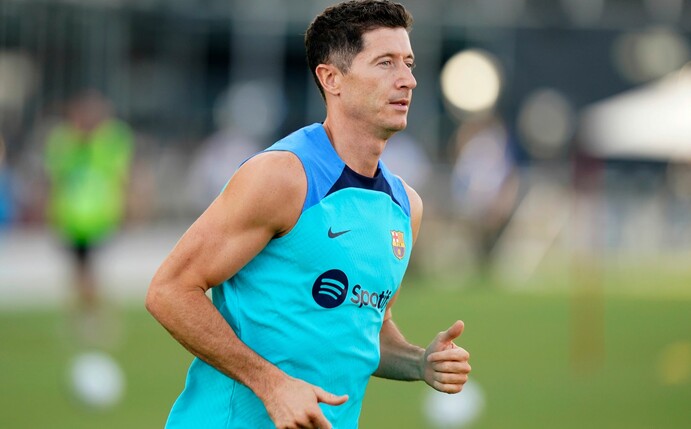 Neues Gewand: Robert Lewandowski bei seinem ersten Auftritt für den FC Barcelona.