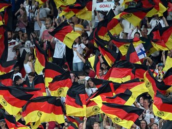 Die große Mehrheit der Fans traut den deutschen Fußballerinnen bei der EM in England den Finaleinzug zu. Die große Mehrheit der Fans traut den deutschen Fußballerinnen bei der EM in England den Finaleinzug zu.