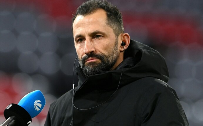 Nach den Verpflichtungen von Mane und de Ligt winkt Münchens Sportvorstand Hasan Salihamidzic offenbar eine Vertragsver