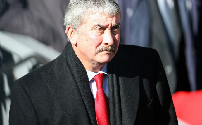 Der FC Liverpool trauert um seinen ehemaligen Präsidenten und Besitzer David Moores.