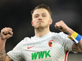 Bleibt Kapitän des FC Augsburg: Jeffrey Gouweleeuw. Bleibt Kapitän des FC Augsburg: Jeffrey Gouweleeuw.