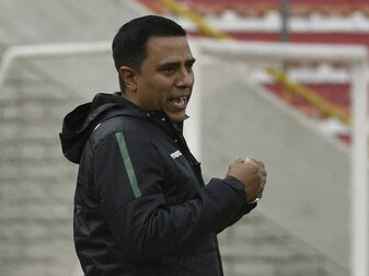 Boliviens Fußballverband sucht seinen neuen Nationaltrainer auf ungewöhnlichem Weg. Boliviens Fußballverband sucht seinen neuen Nationaltrainer auf ungewöhnlichem Weg.