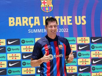 Feierte sein Debüt im Barca-Trikot: Robert Lewandowski. Feierte sein Debüt im Barca-Trikot: Robert Lewandowski.