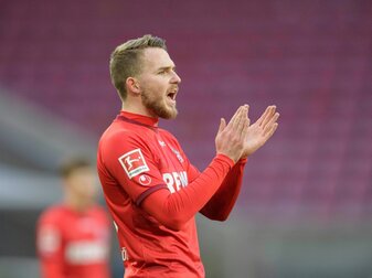 Fußball-Bundesligist VfL Bochum hat den Linksverteidiger Jannes Horn ablösefrei verpflichtet. Fußball-Bundesligist VfL Bochum hat den Linksverteidiger Jannes Horn ablösefrei verpflichtet.