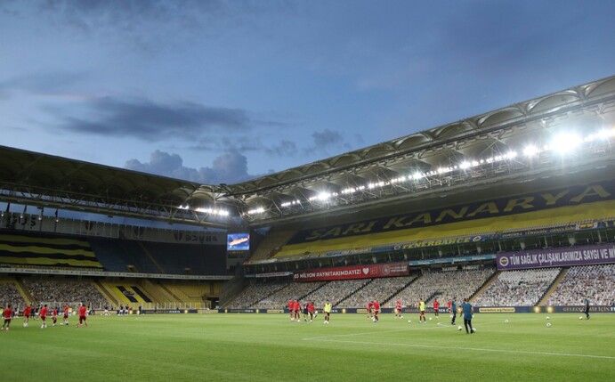 Wasyl Bodnar verurteilt Putin-Gesänge von Fenerbahce-Fans