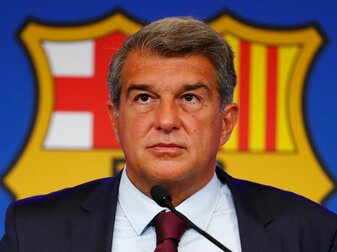 Wehrt sich gegen Kritiker: Barça-Chef Joan Laporta. Wehrt sich gegen Kritiker: Barça-Chef Joan Laporta.