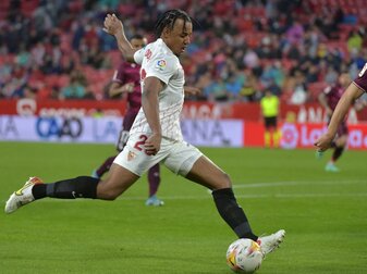 Kounde-Wechsel zu Barca - Klausel bei einer Milliarde Euro