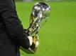 53 Zentimeter hoch und 5,5 Kilogramm schwer: Der Supercup.