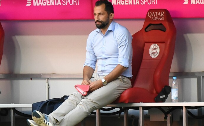 Wird künftig auf der Tribüne und nicht mehr auf der Bayern-Bank Platz nehmen:  Hasan Salihamidzic.