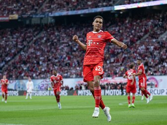 Jamal Musiala zeigte gegen RB Leipzig eine ganz starke Leistung. Jamal Musiala zeigte gegen RB Leipzig eine ganz starke Leistung.