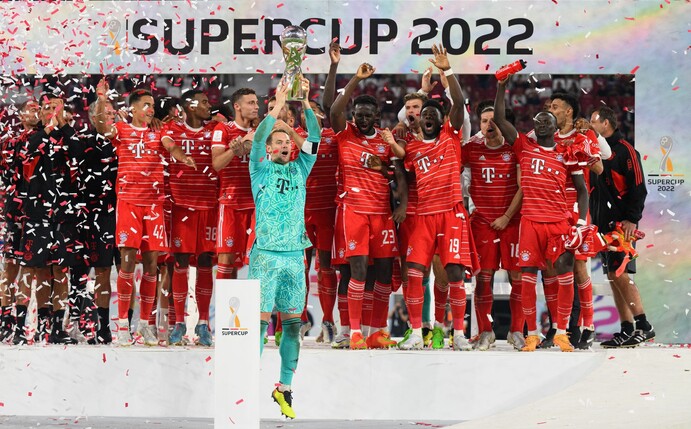 Der FC Bayern München hat den Supercup 2022 gewonnen.
