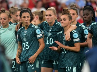 Die DFB-Frauen konnten ihr starkes Turnier nicht mit dem Titel belohnen. Die DFB-Frauen konnten ihr starkes Turnier nicht mit dem Titel belohnen.