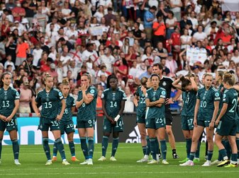 Die DFB-Frauen unterlagen England nach Verlängerung mit 1:2. Die DFB-Frauen unterlagen England nach Verlängerung mit 1:2.