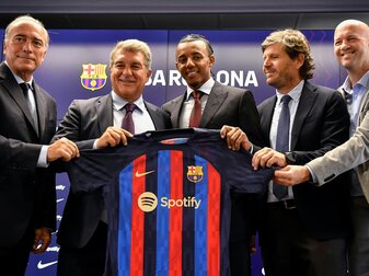Geld für Barca: Anteile an Tochterunternehmen verkauft Geld für Barca: Anteile an Tochterunternehmen verkauft