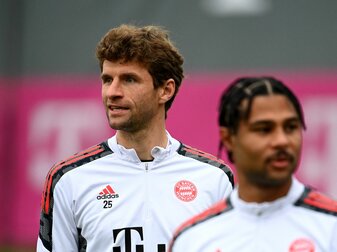 Die beiden Nationalspieler und Profis des FC Bayern München haben bei einem Rap-Clip mitgewirkt. Die beiden Nationalspieler und Profis des FC Bayern München haben bei einem Rap-Clip mitgewirkt.