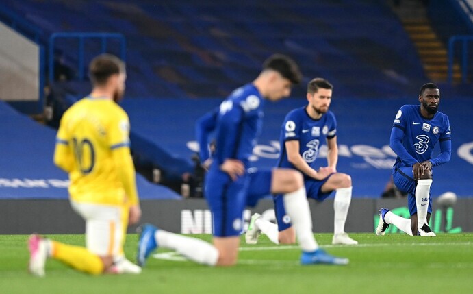 In der Premier League soll auf den Kniefall verzichtet werden.