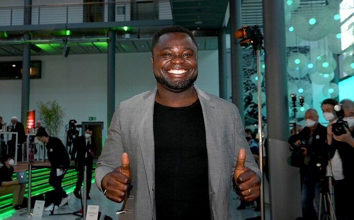 Der ehemalige Fussball-Nationalspieler Gerald Asamoah bei der Verleihung der Sepp-Herberger-Awards 2022.