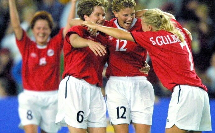 Rekordspielerin Riise neue Frauen-Teamchefin von Norwegen