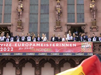 DFB-Frauen zu Sportlerinnen des Monats Juli gewählt