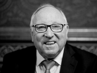 Die Trauerfeier für Uwe Seeler findet am 10. August statt. Die Trauerfeier für Uwe Seeler findet am 10. August statt.