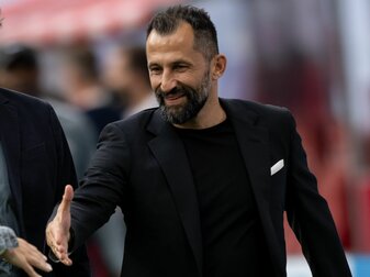 Bayerns Sportvorstand Hasan Salihamidzic bezeichnet Trainer Nagelsmann als "Glücksfall".