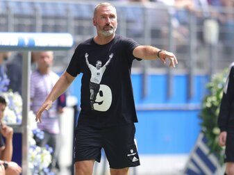 Trainer Walter nimmt Krach in der Führungsetage mit Humor Trainer Walter nimmt Krach in der Führungsetage mit Humor