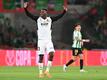 Ilaix Moriba im Trikot des FC Valencia (Photo by JORGE GUERRERO/AFP via Getty Images)