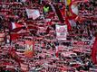 Bayern-Fans in der Allianz Arena. Die Ticketpreise in der Bundesliga sind stabil geblieben.