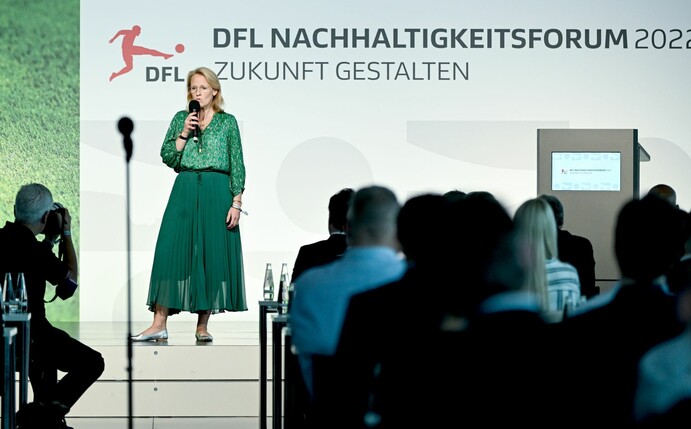 Hofft auf eine spannende Bundesliga-Saison: DFL-Chefin Donata Hopfen.