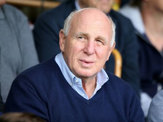 Dieter Hoeneß: "Wieder klare Sache für die Bayern" Dieter Hoeneß: "Wieder klare Sache für die Bayern"
