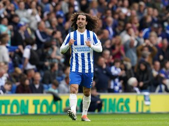 Linksverteidiger Marc Cucurella hat beim FC Chelsea einen Sechsjahresvertrag unterschrieben. Linksverteidiger Marc Cucurella hat beim FC Chelsea einen Sechsjahresvertrag unterschrieben.