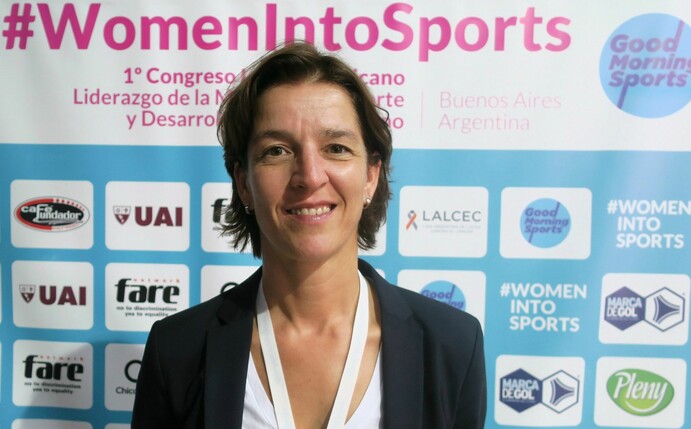 Die ehemalige Nationalspielerin, Trainerin und FIFA-Funktionärin Tatjana Haenni setzt sich seit langem für Frauen im Fußball ein.